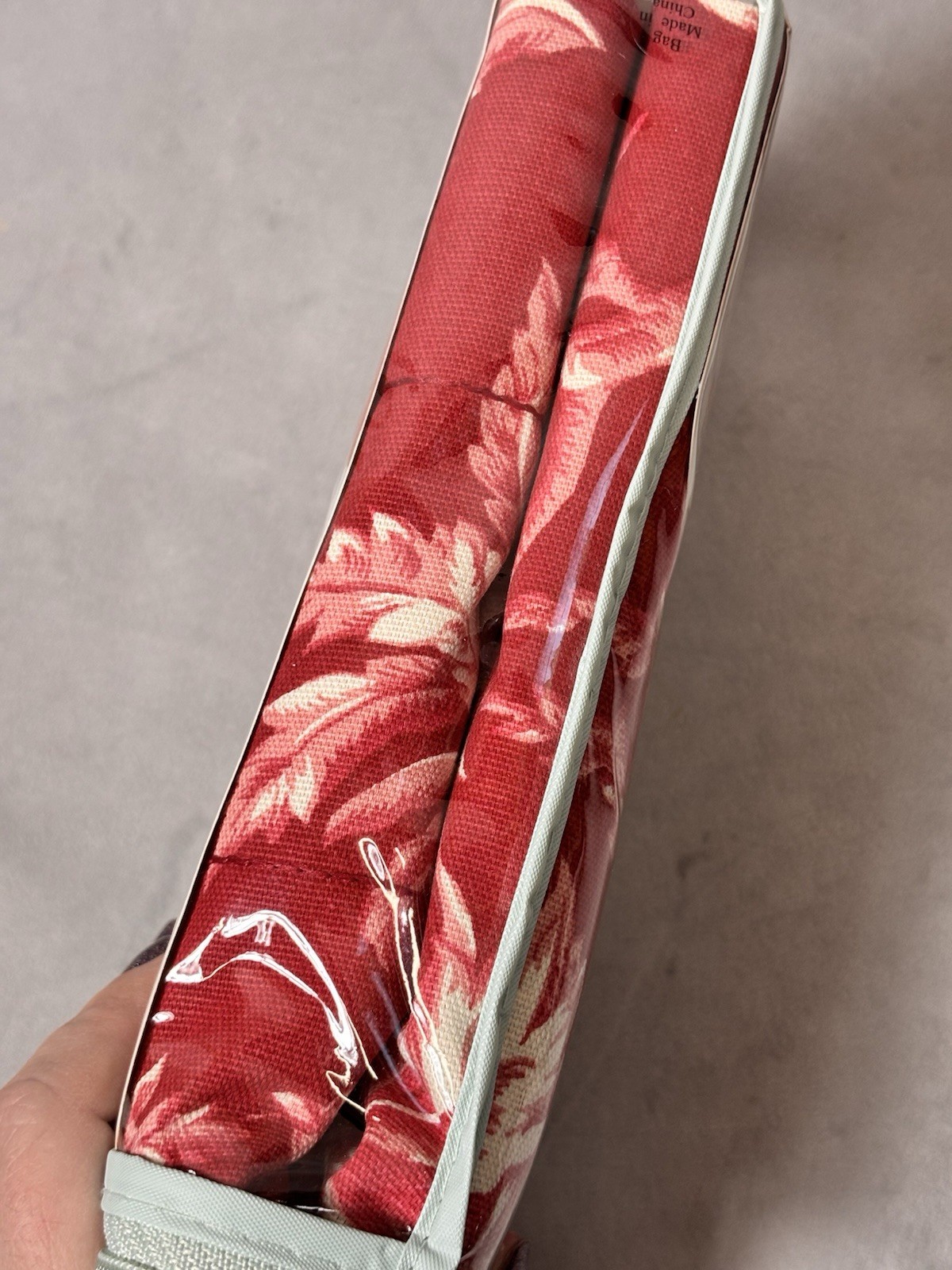 Martha Stewart Everyday Vintage 2002 Red Toile (1) Valance