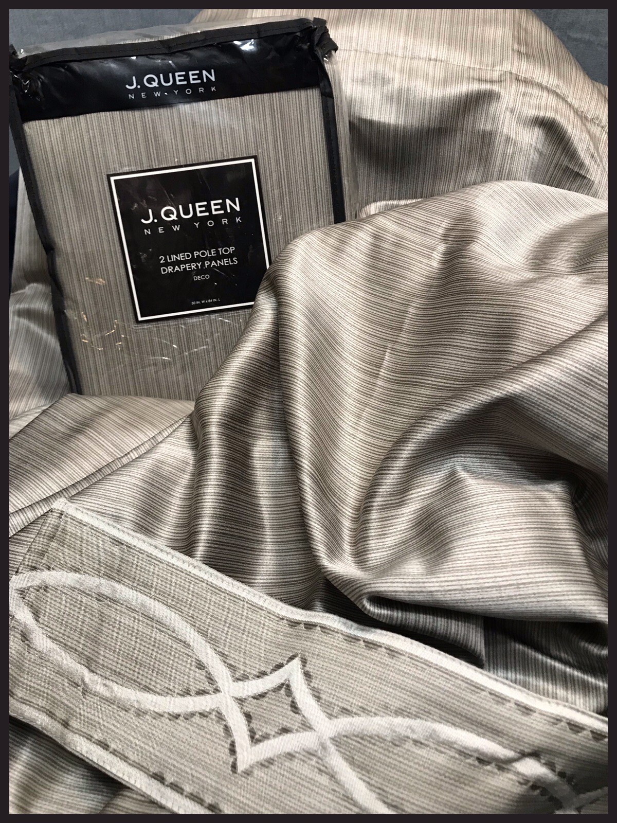 J. Queen New York Deco Pole Top Drape Window Panels Silver NEW