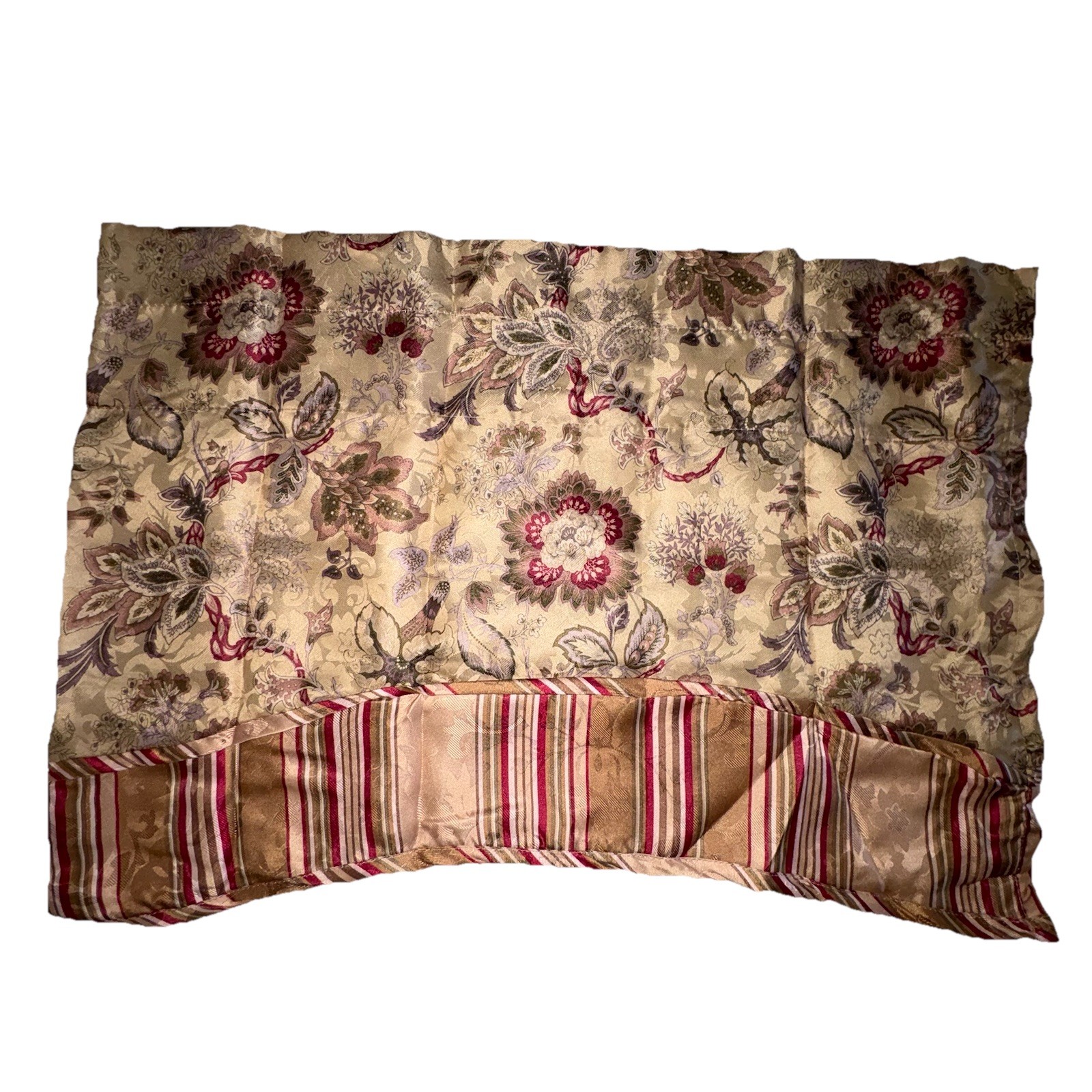 Traditions By Waverly One Scallop Valance 52 x 16 Navarra Antique Floral Stripe