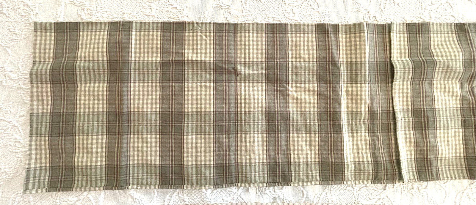 Waverly Country Valance Cream Green Plaid Rod Pocket 100% Cotton India 82″ x 17″