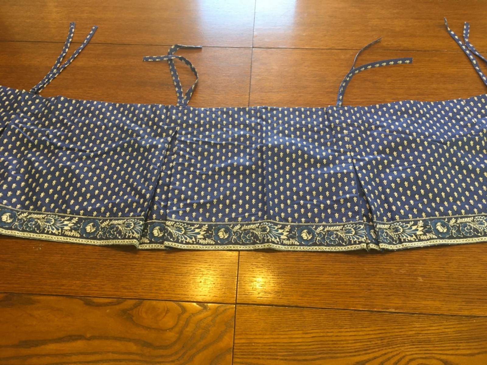 French Country Living LA Maussanais valance 72×14