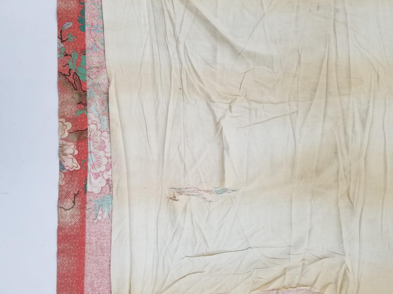 Vintage French Floral & Bird Motif with Striped Accents Printed Curtain 315×212