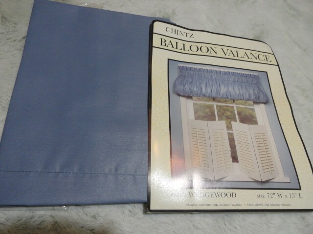 New VTG Wedgewood Blue Chintz Balloon Valance 72″ x 15″