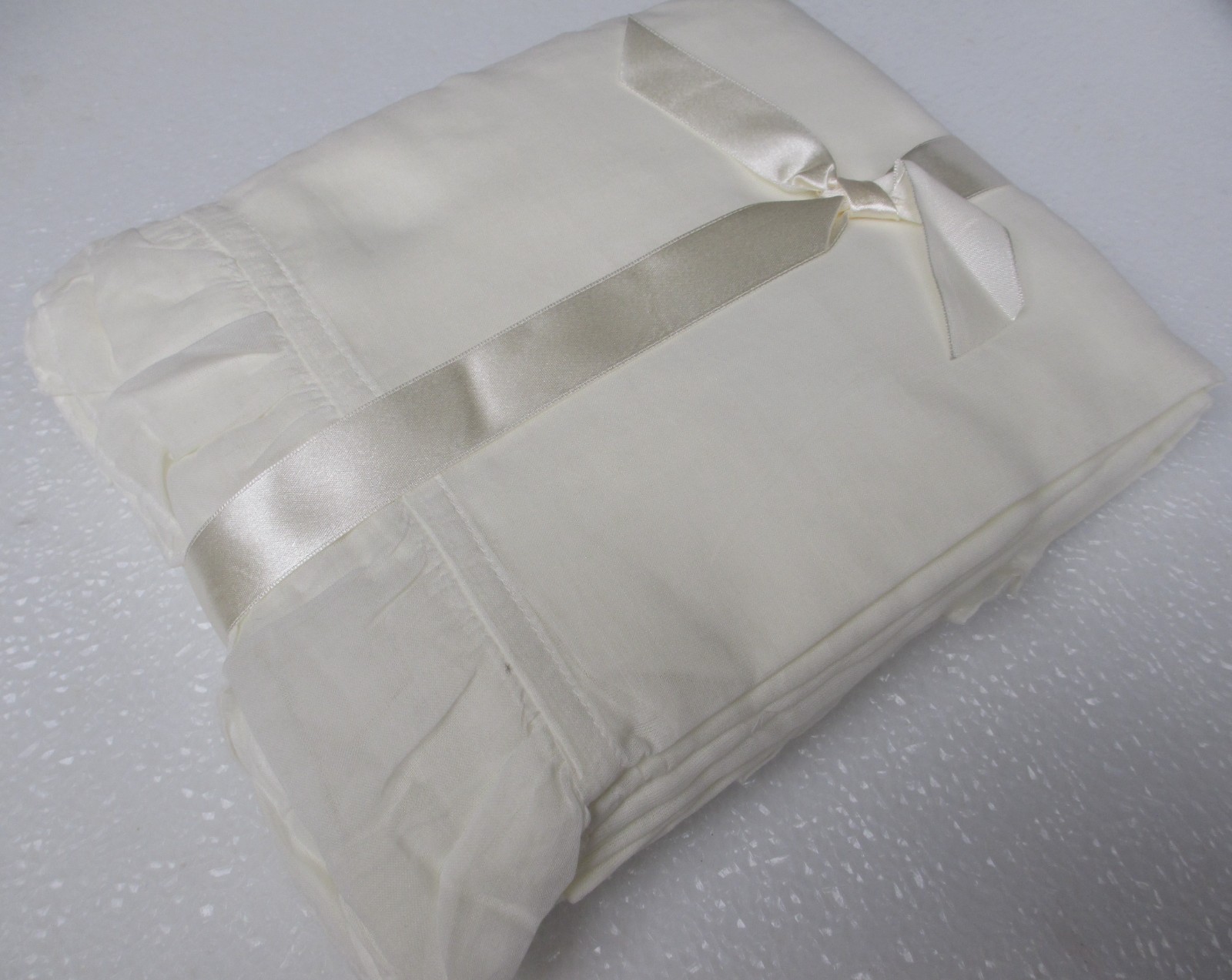Simply Shabby Chic Cream Sheer Ruffle Window Panel Pair With Tiebacks 120″ x 84″